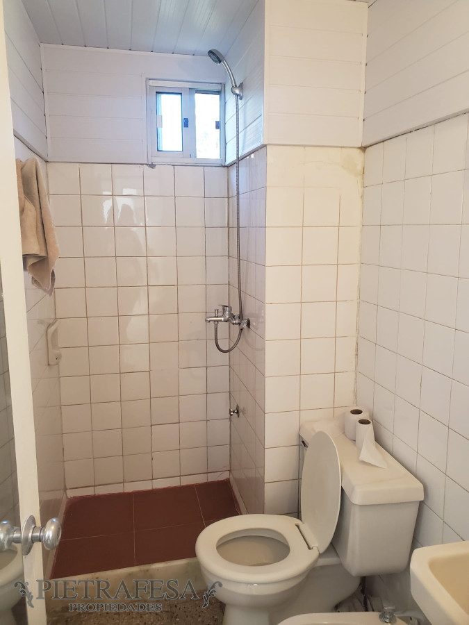 Apartamento ID.2743 - Apartamento en venta con renta 2 dormitorios 1 baño- Euskalerria 71- Malvin Norte
