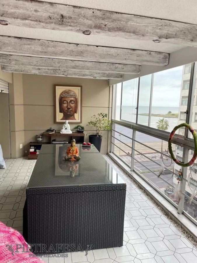 Apartamento ID.9854 - Apto en venta 4 dormitorios, 4 baños, terraza,gje-Pocitos 