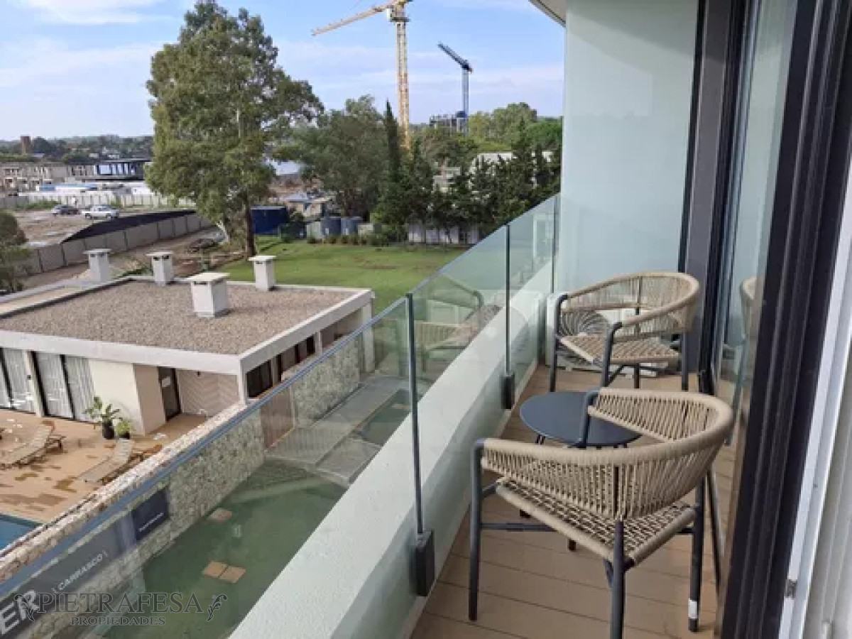 Apartamento ID.12908 - Apartamento en alquiler, 1dormitorio, 1baño, terraza, cochera. Parque Miramar.