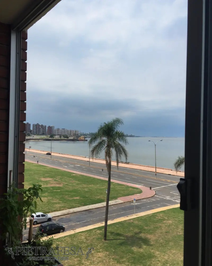 Apartamento ID.3152 - Apartamento en venta 2 dormitorios 1 baño-Reconquista-Ciudad vieja