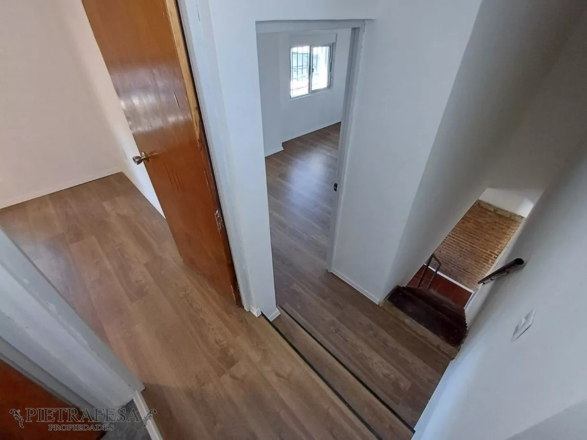 Apartamento ID.10829 - Apto en venta 2 dormitorios, 1 baño, cochera-Jacinto Vera
