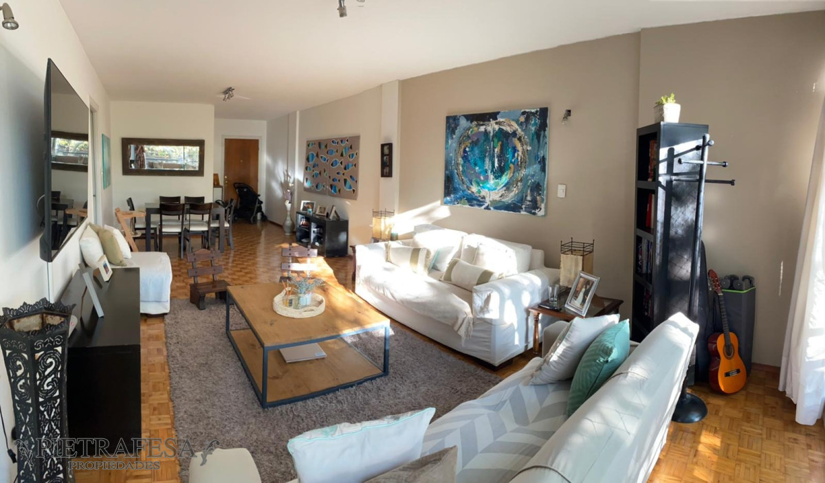 Apartamento ID.1758 - Apartamento en venta 4 dormitorios 3 baños con garaje - Zelmar Michelini - Centro 