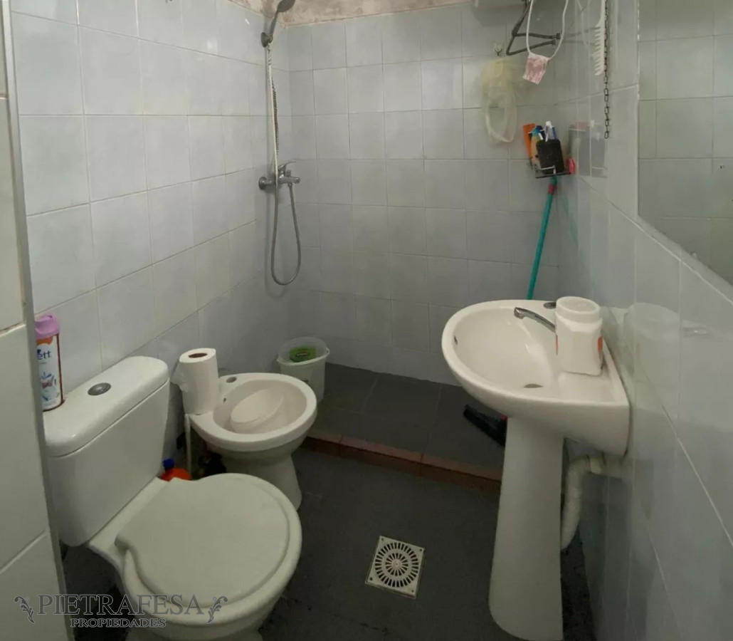 Apartamento ID.12879 - Apto en venta con renta 2 dorm, 1 baño-Aguada