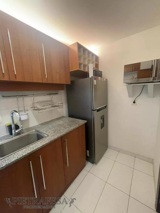 Apartamento ID.10494 - Apto en venta con renta, 1 dormitorio, 1 baño, garaje-Pocitos 