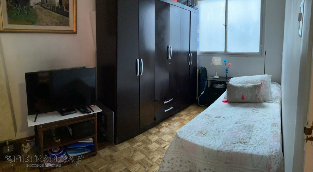 Apartamento ID.1758 - Apartamento en venta 4 dormitorios 3 baños con garaje - Zelmar Michelini - Centro 