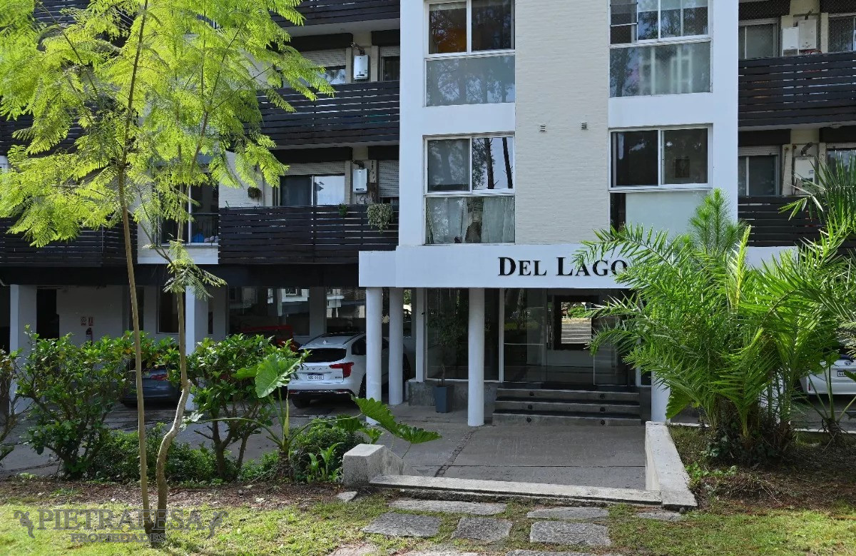 Apartamento ID.10844 - Apto en venta, 3 dormitorios, 3 baños, terraza- Solymar 