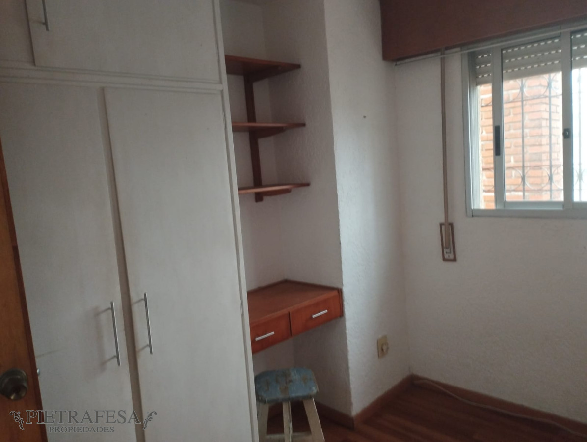 Apartamento ID.6829 - Apartamento en venta 3 dormitorios, 2 baños, patio con parrillero y azotea-Solano López-Buceo