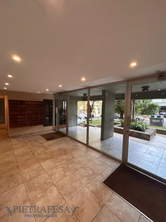 Apartamento ID.12341 - Apto en venta 2 dormitorios, 1 baño-Punta Carretas 