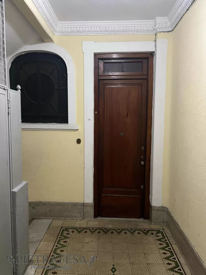 Apartamento ID.12083 - Apto en venta 3 dormitorios, 1 baño-Centro 