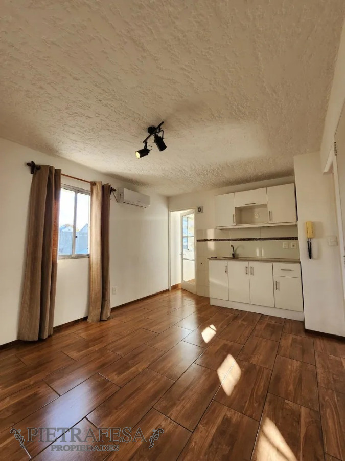 Apartamento ID.13695 - Apto en venta 1 dormitorios, 1 baño, cochera-Aguada