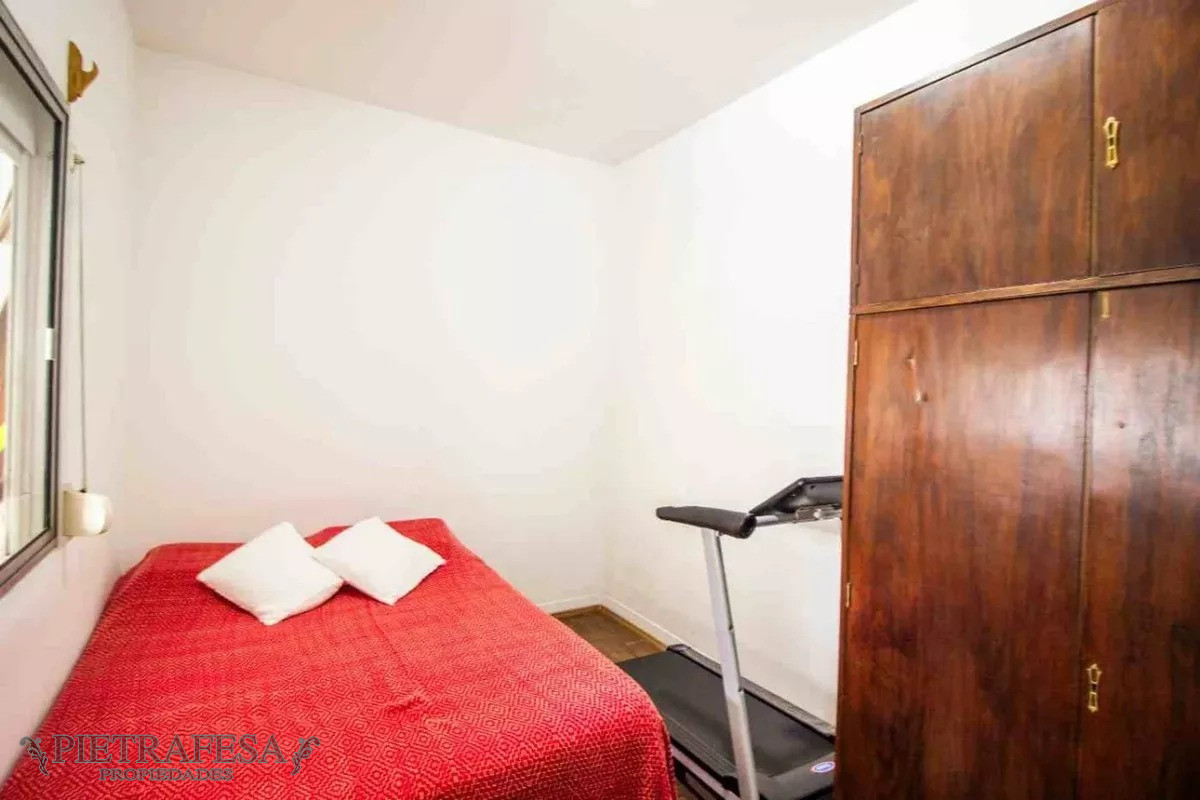 Apartamento ID.10287 - Apto en venta 4 dormitorios, 2 baños- Centro