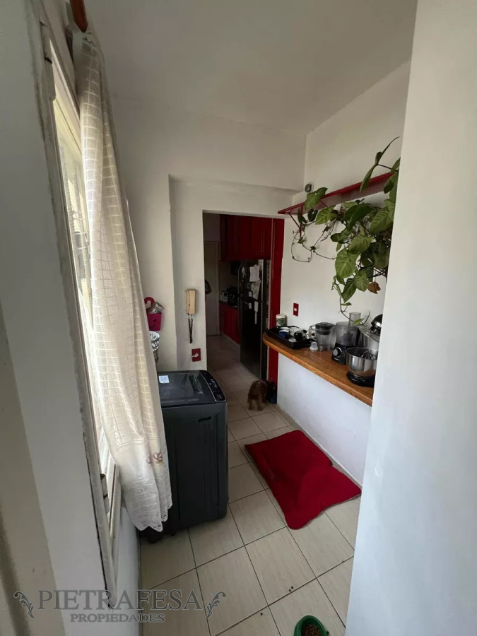 Apartamento ID.12913 - Apto en venta con renta 4 dormitorios, 2 baños-Centro
