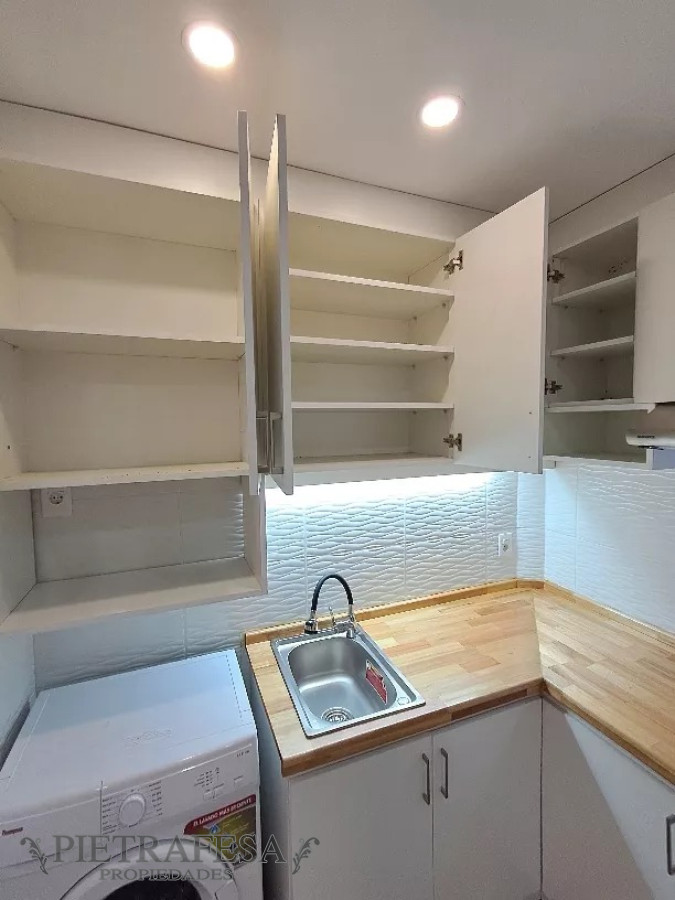 Apartamento ID.12304 - Monoambiente en venta con balcón-Cordón 