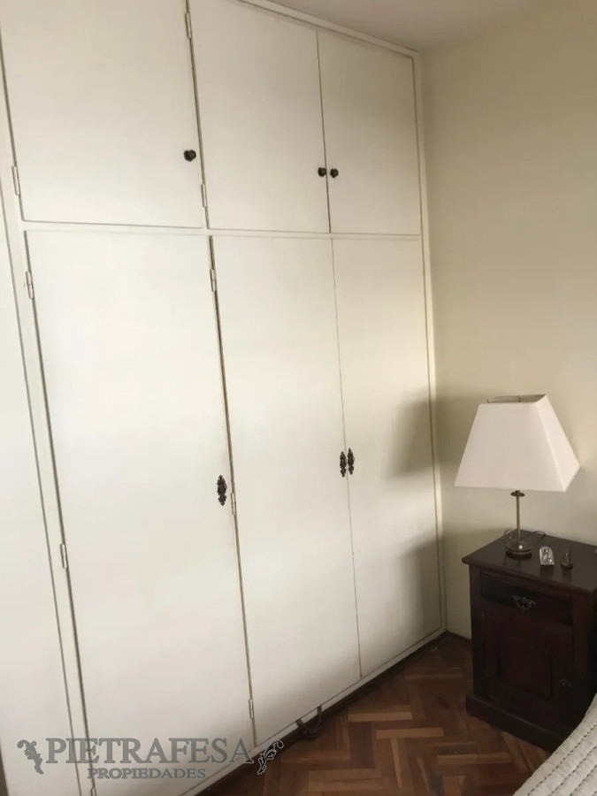 Apartamento ID.4514 - Apartamento en venta, 4 dormitorios, 2 baños, terraza-lavadero, -Colonia-Centro