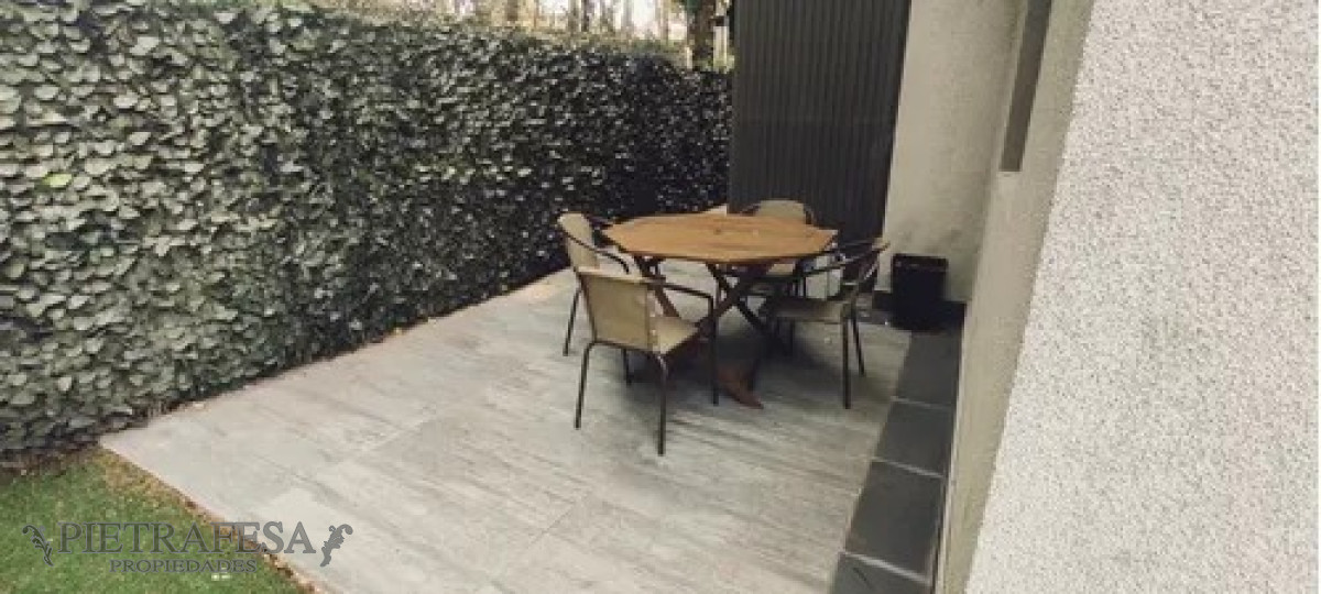 Apartamento ID.8095 - Apartamento en venta 2 dormitorios, 1 baño, patio y garaje-Avenida Millán- Prado