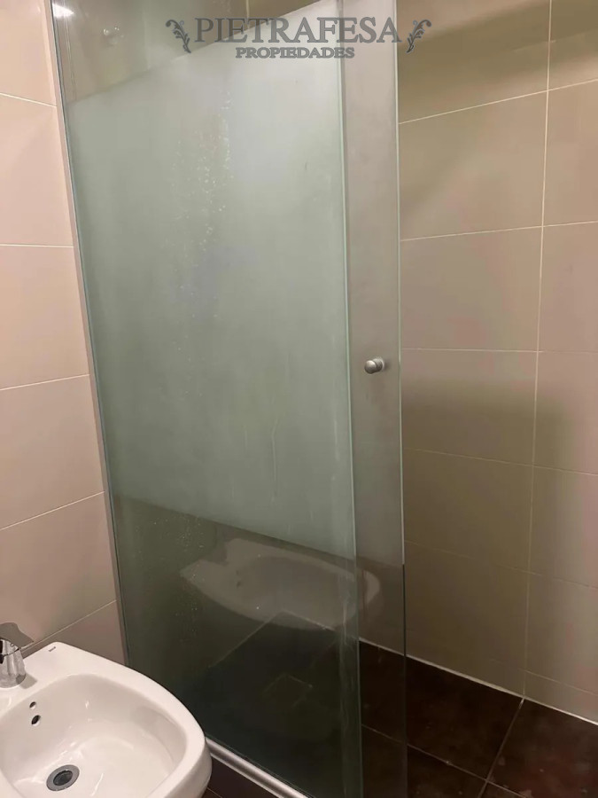 Apartamento ID.13767 - Apto en venta 2 dormitorios, 1 baño, garaje-Malvin 