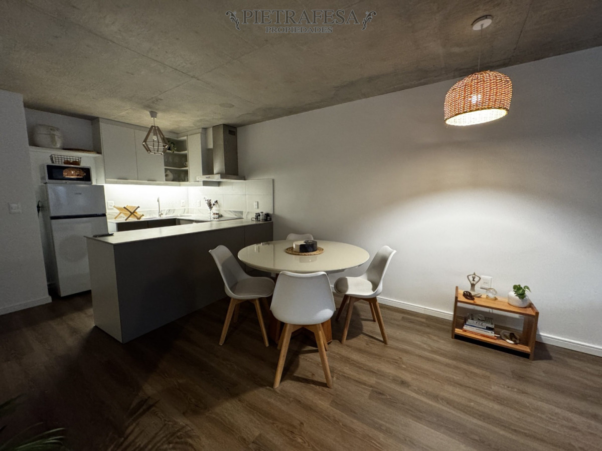 Apartamento ID.14122 - EDIFICIO BULL POCITOS - Avda. Soca y Gestido. 1Dormitorio - CON RENTA