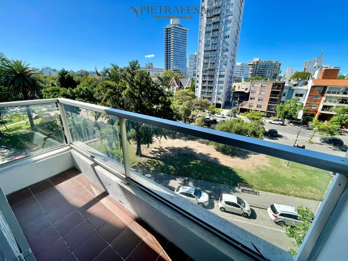 Apartamento ID.13510 - Apto en venta 2 dormitorios, 2 baños, gje-Pocitos