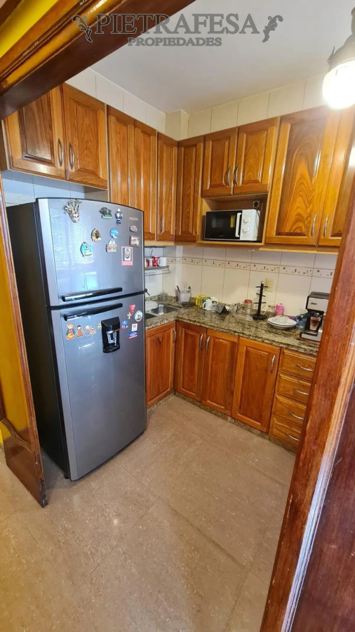 Apartamento ID.12681 - Apartamento en alquiler, 2dormitorios, 1baño, terraza, amueblado. Pocitos.
