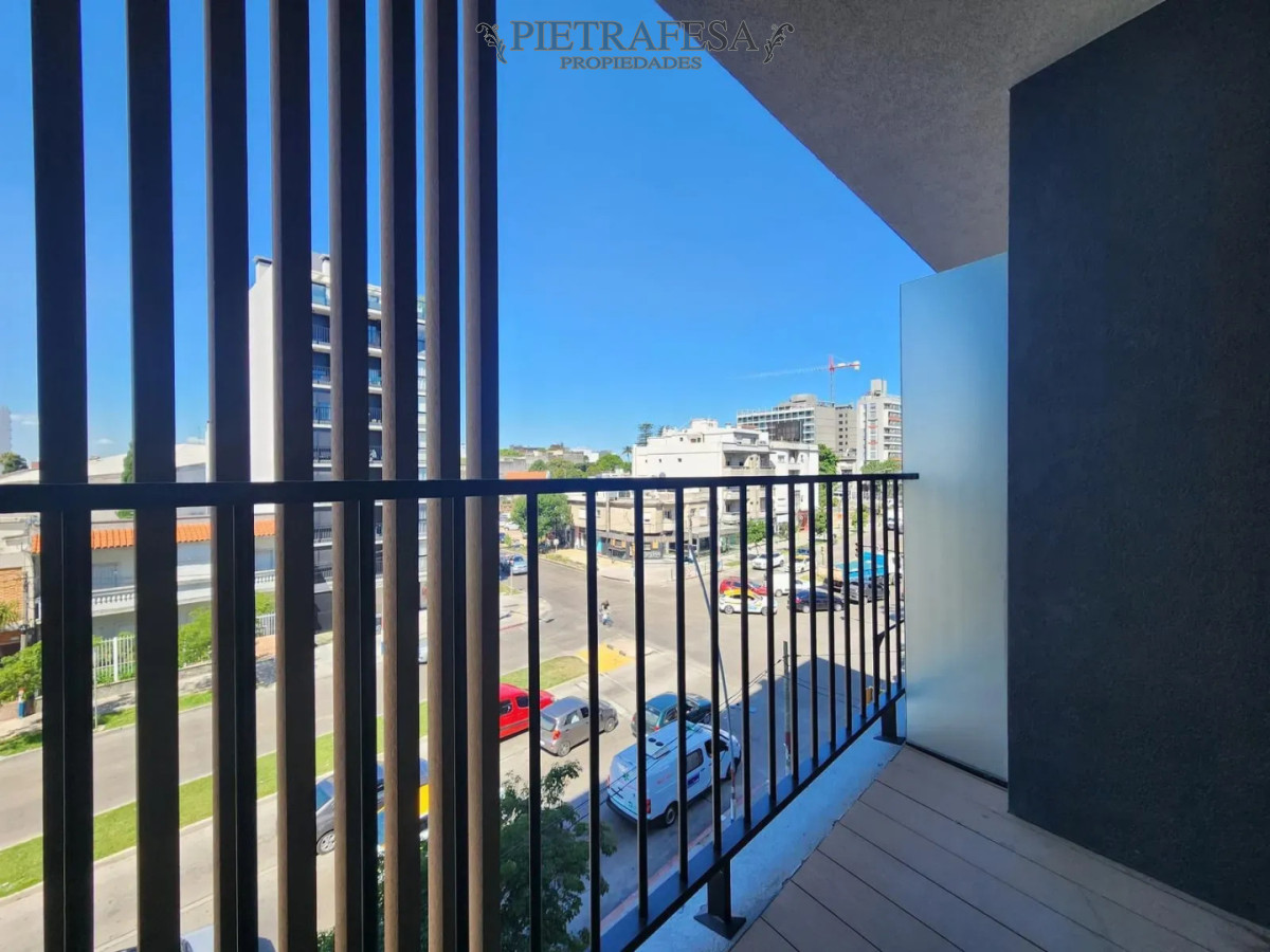 Apartamento ID.15372 - Apartamento en venta, 1 dormitorio, 1 baño, terraza, garaje. La Blanqueada.