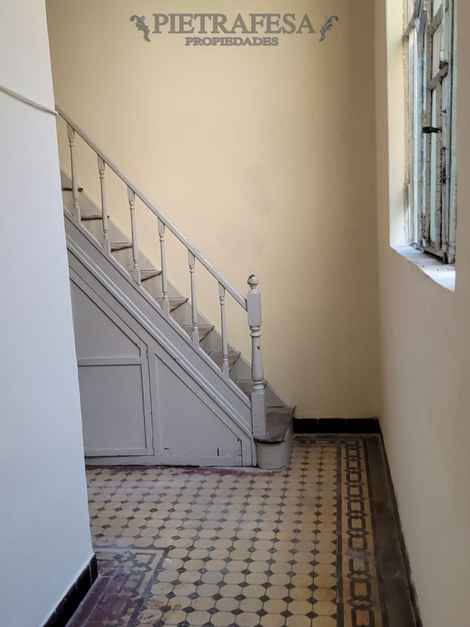Apartamento ID.5720 - Apartamento en alquiler 3 dormitorios, 1 baño en  Julio Herrera y Obes - Centro 