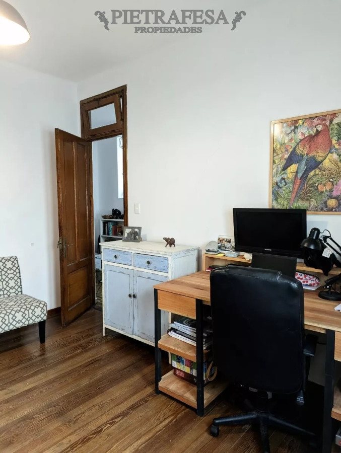 Apartamento ID.9387 - PH en venta 2 dormitorios, 1 baño, cochera-Bella Vista