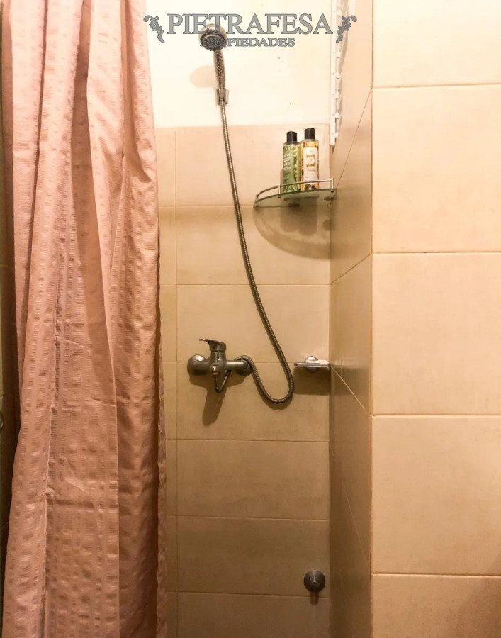 Apartamento ID.5381 - Monoambiente en venta con renta - 18 de Julio- Centro