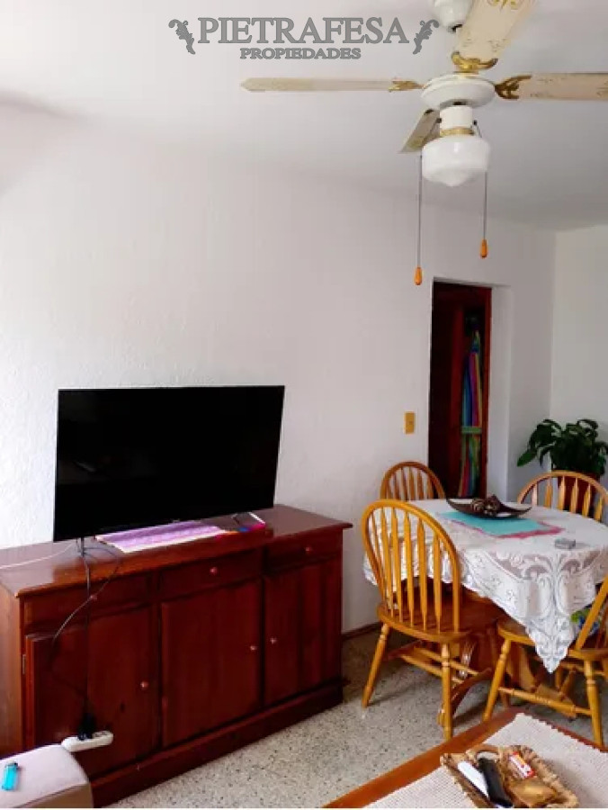 Apartamento ID.13274 - Apartamento en alquiler, 2dormitorios, 1baño. Malvin Norte.