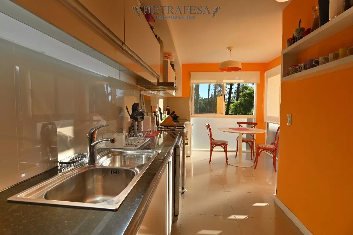Apartamento ID.10844 - Apto en venta, 3 dormitorios, 3 baños, terraza- Solymar 