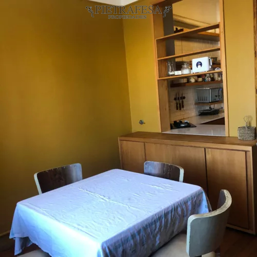 Apartamento ID.12697 - Apartamento en venta, 3dormitorios, 1baño, balcón. Ciudad Vieja.