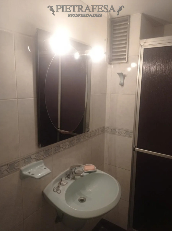 Apartamento ID.15034 - Apartamento en venta, 2 dormitorios, 1 baño, terraza. Centro.