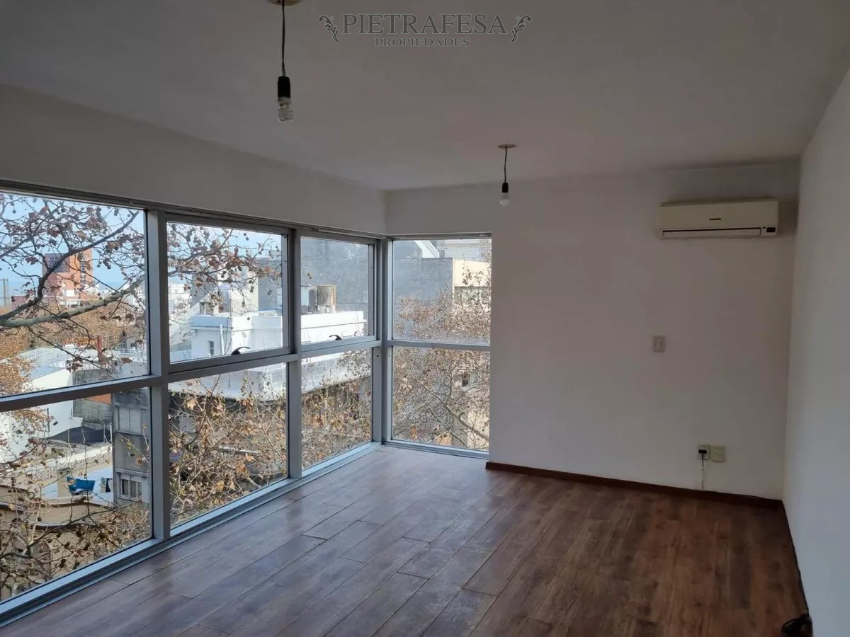 Apartamento ID.8161 - Monoambiente con renta en venta- Paraguay-Centro