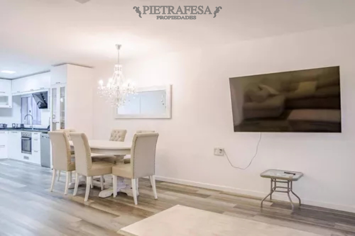 Apartamento ID.12431 - Apartamento en alquiler, 3dormitorios, 2baños, terraza, garaje, amueblado. Malvin.