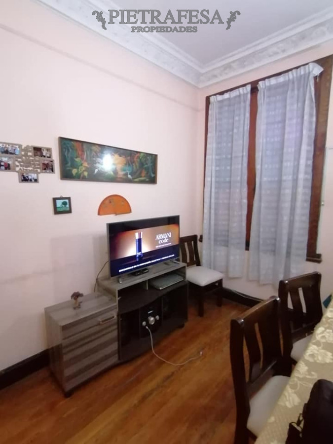 Apartamento ID.3023 - Apartamento en venta, 2 dormitorios, 1 baño, Cerro Largo, Centro.