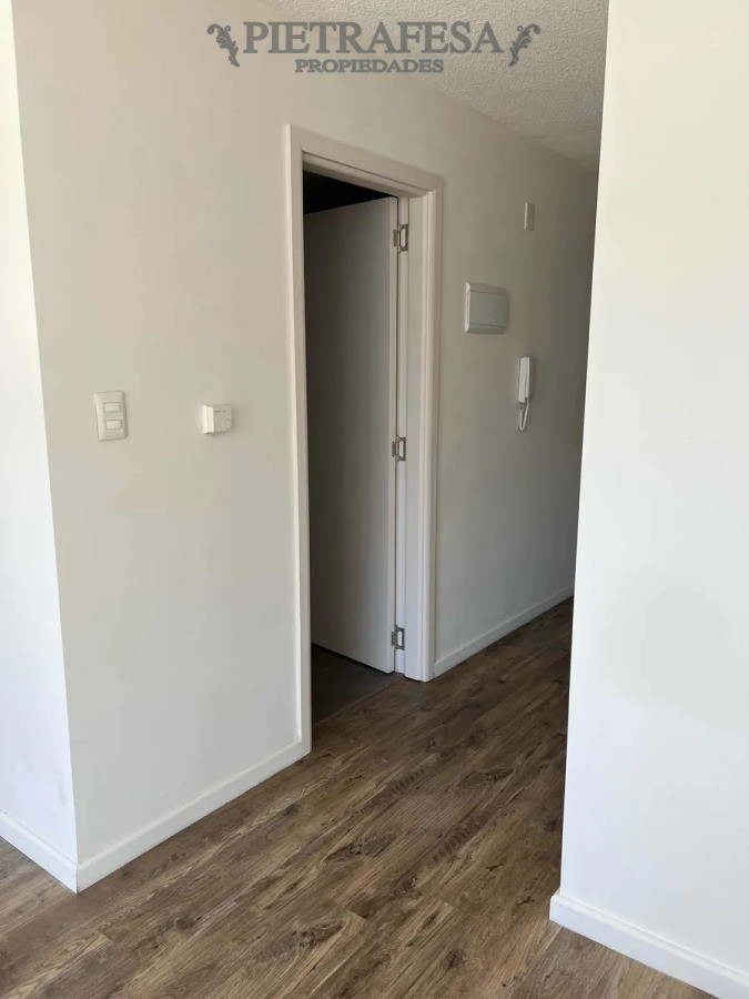 Apartamento ID.14561 - APTO EN VENTA,CRENTA, MONO, 1 BAÑO, POCITOS  