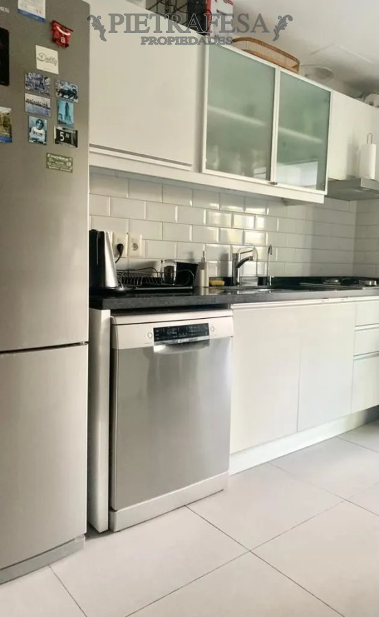 Apartamento ID.13850 - Imperdible apto en venta 2 dormitorios, 2 baños, gje- Carrasco