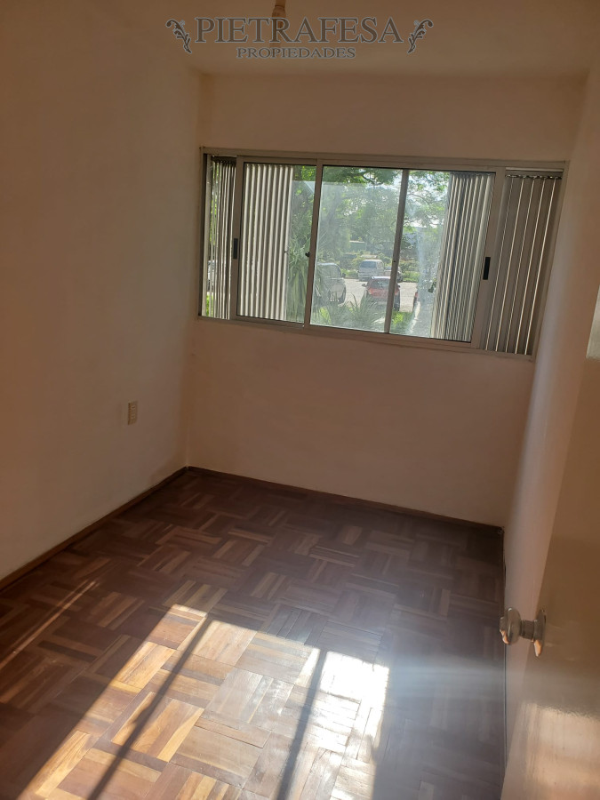 Apartamento ID.2743 - Apartamento en venta con renta 2 dormitorios 1 baño- Euskalerria 71- Malvin Norte