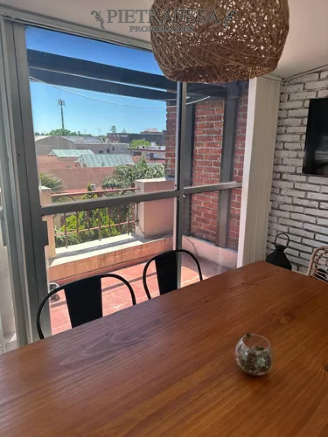 Apartamento ID.12716 - Apartamento en venta, 3dormitorios, 1baño, terraza con parrillero, garaje. Prado.