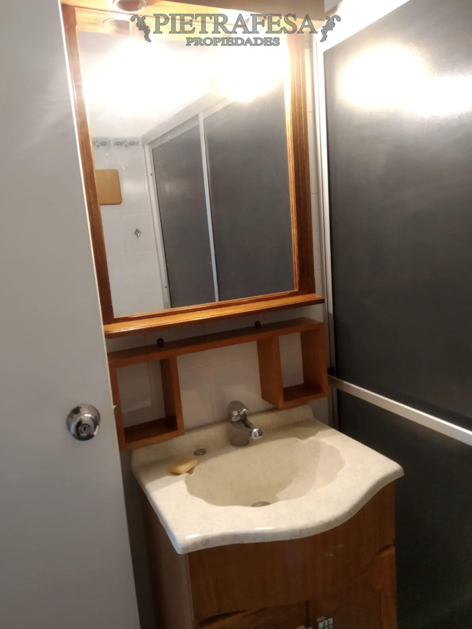 Apartamento ID.8847 - Apartamento en venta, 3 dormitorios, 1 baño. García de Zuñiga, Punta Carretas.