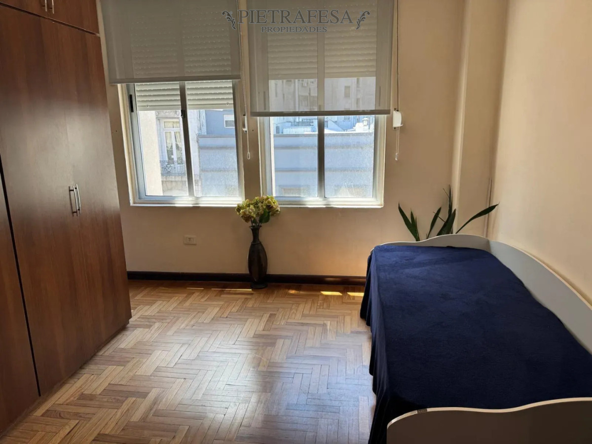 Apartamento ID.15715 - Apartamento en venta, 3 dormitorios, 1 baño. Centro.