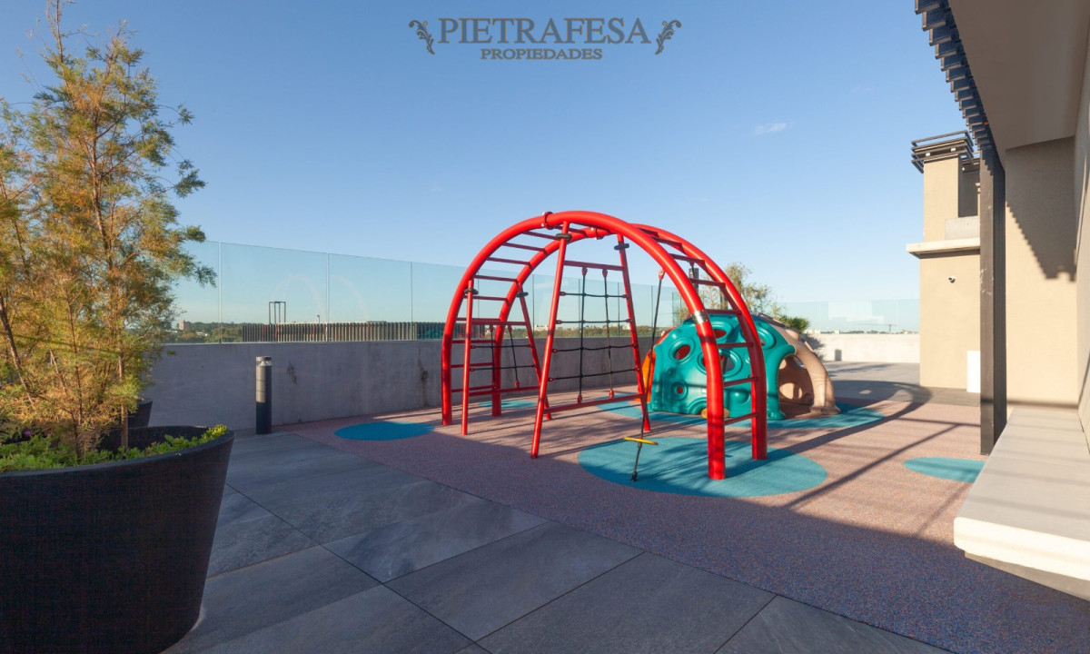 Apartamento ID.1176 - Apartamento en venta 2 dormitorios 2 baños con terraza y patio- Rambla O  higgins - Malvin 