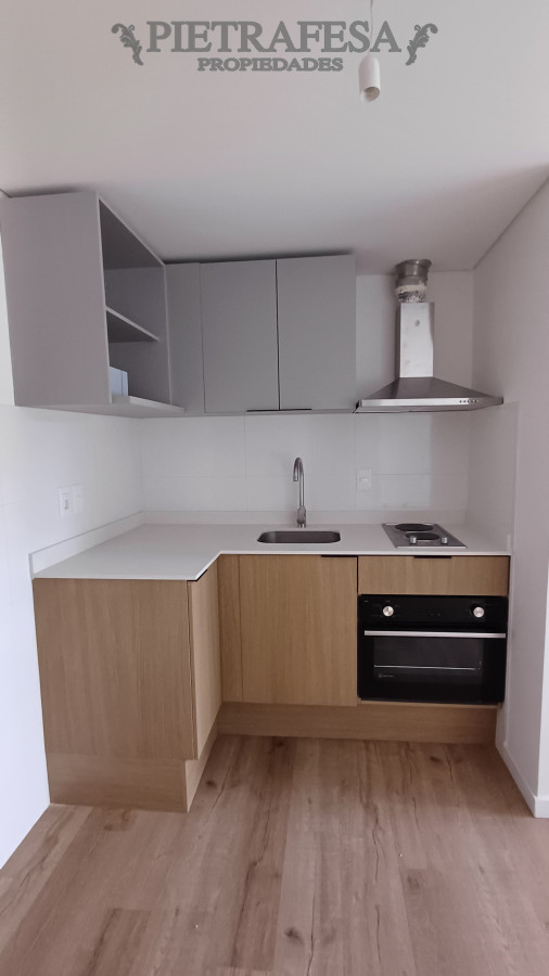 Apartamento ID.13894 - Apartamento a estrenar, monoambiente con patio. La Blanqueada.