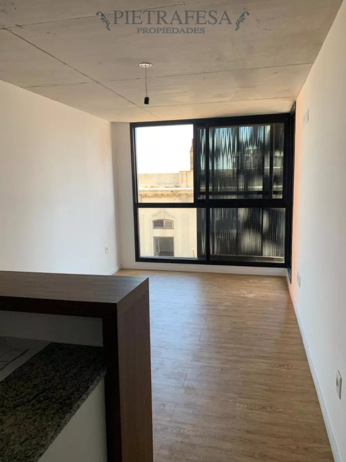 Apartamento ID.12625 - Apto con renta 1 dormitorio, 1 baño, terraza-Barrio Sur