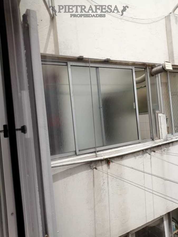 Apartamento ID.4329 - Apartamento en venta - 2 dormitorios 1 baño con terraza - Reconquista - Ciudad Vieja