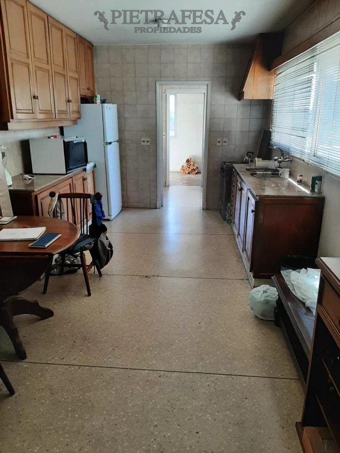 Apartamento ID.7176 - Apartamento en venta, nuda propiedad, 2 dormitorios, 3 baños y garaje-Juan De León -Buceo