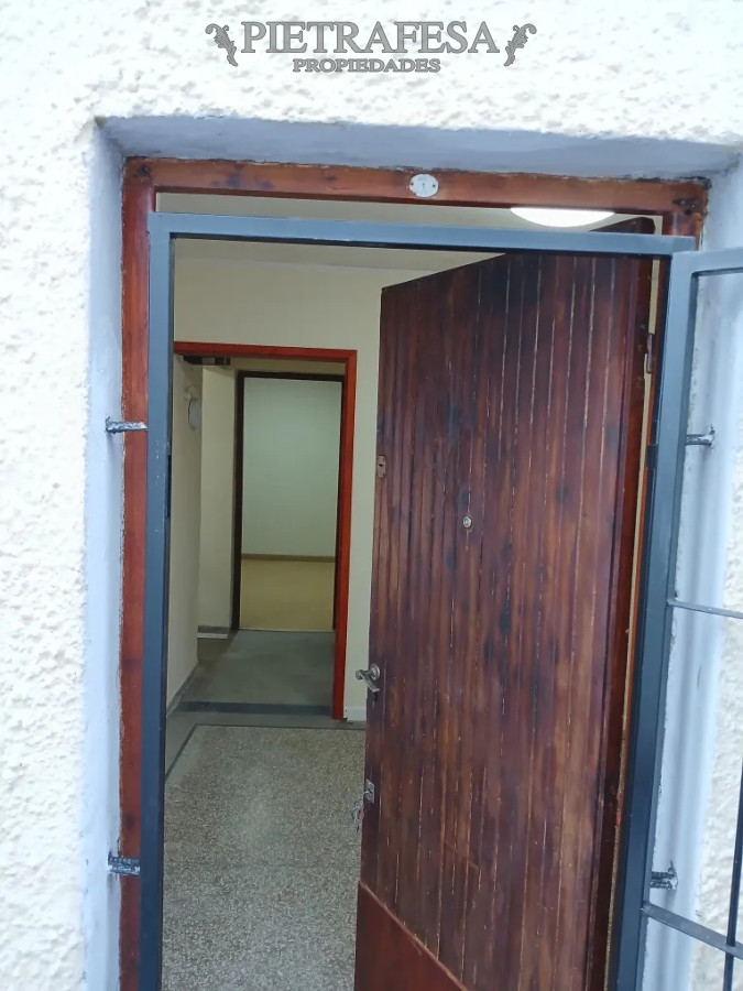Apartamento ID.13958 - Apto en alquiler 1 dormitorio, patio en Malvin Norte