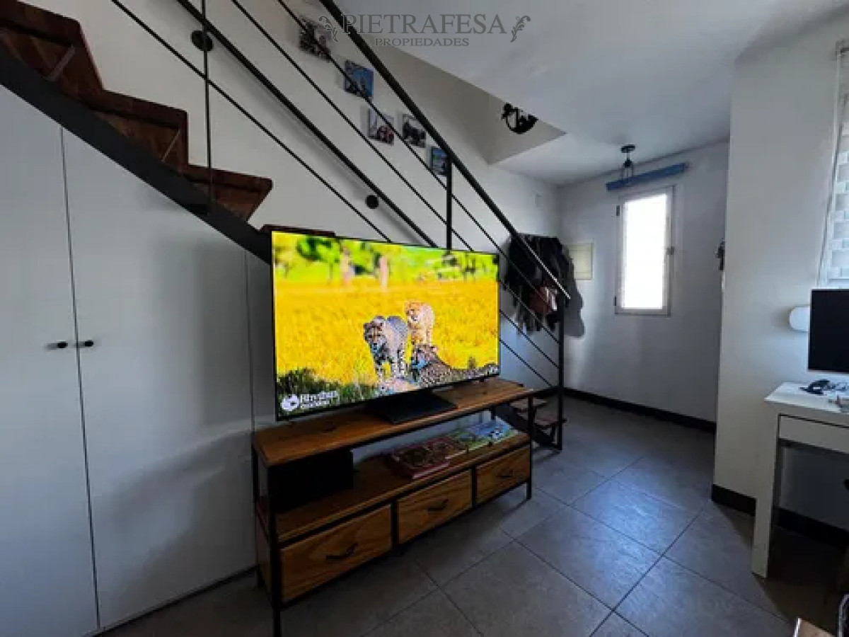 Apartamento ID.14511 - Apartamento en venta con renta tipo duplex, 2 dormitorios, 1 baño, patio con parrillero, cochera. San José de Carrasco.