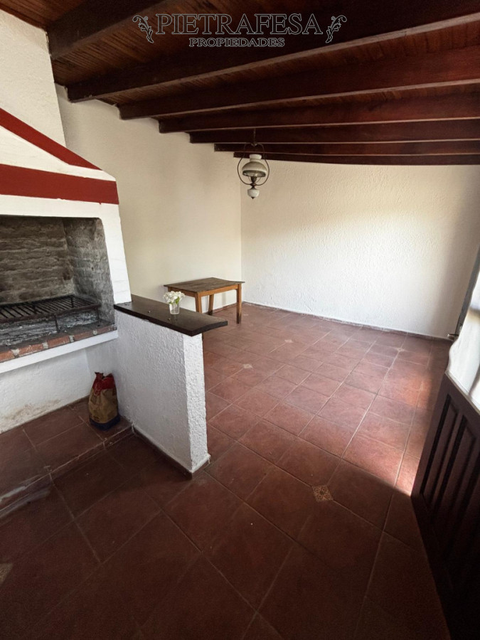 Apartamento ID.14949 - Apartamento en venta con renta, 1 dormitorio, 1 baño, patio, cochera, barbacoa. Malvin.
