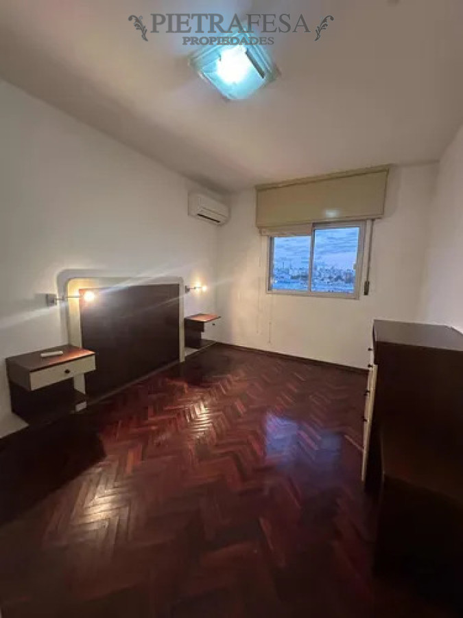 Apartamento ID.14958 - Apartamento en Venta, 2 dormitorios, 1 baño, balcon, azotea. Aguada.