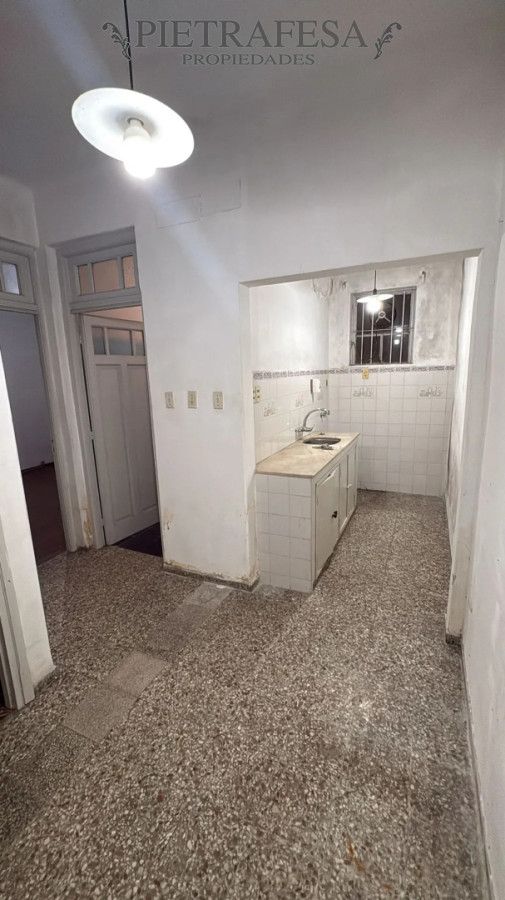 Apartamento ID.15202 - Apartamento en venta, 2 dormitorios, 1 baño. Cordón con RENTA